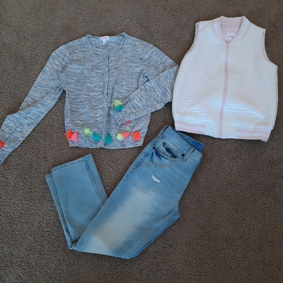 Cat & Jack Other - Cat & Jack  3pc jeans, top & vest girl's 10-12
